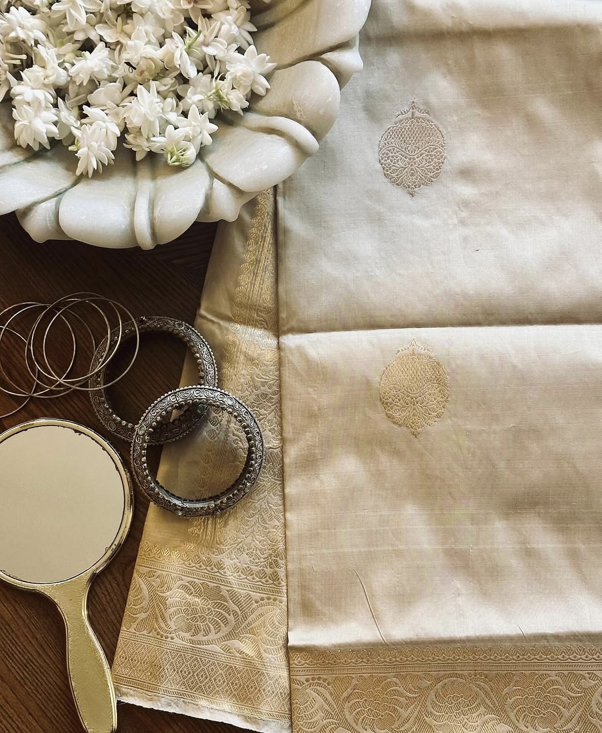 Saaj Ivory & Gold saree